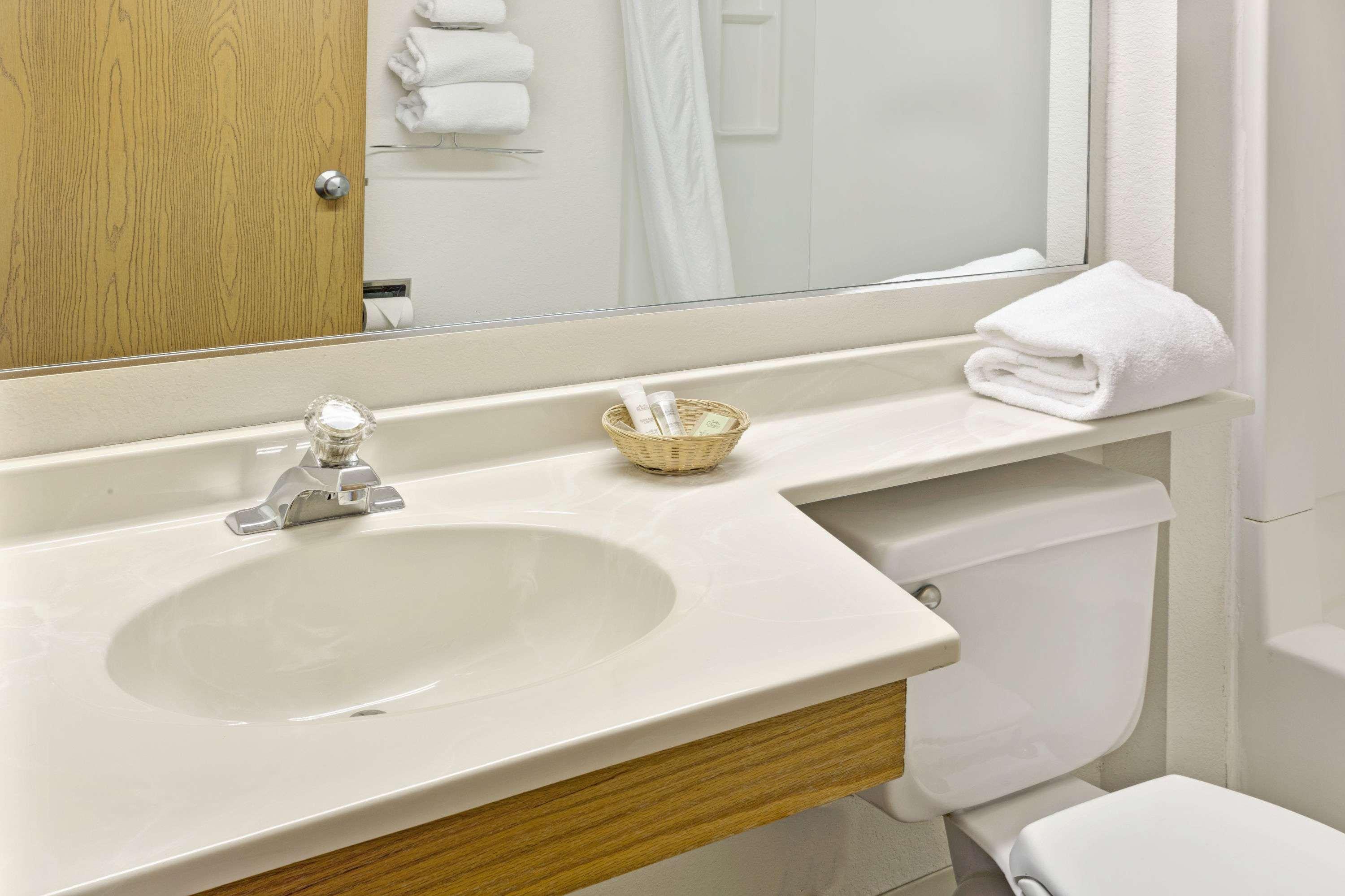 Super 8 By Wyndham Canonsburg/Pittsburgh Area Ngoại thất bức ảnh